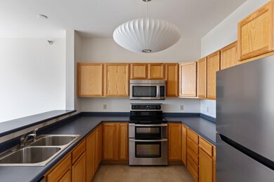 370 Farrell St unit 318, South Burlington, VT 05403 - photo 5