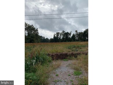 880 Zion Rd, Mohnton, PA 19540 - photo 2