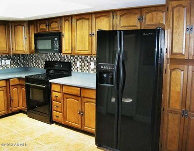 black appliance package