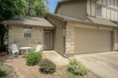 1311 NW Village Dr, Blue Springs, MO 64015 - photo 5