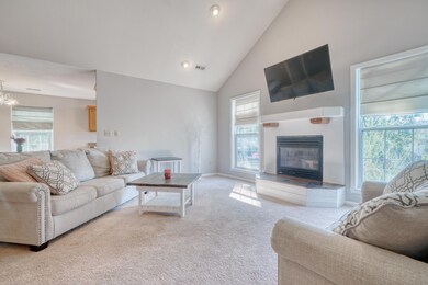 Living room 2