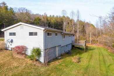 569 Oak Glen Cir, Fall Branch, TN 37656 - photo 5