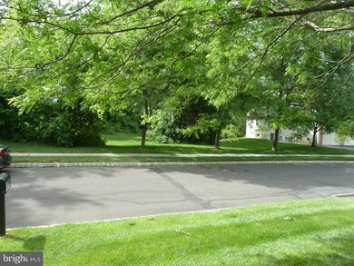 43 Bluebonnet Rd unit 58, Langhorne, PA 19047 - photo 2