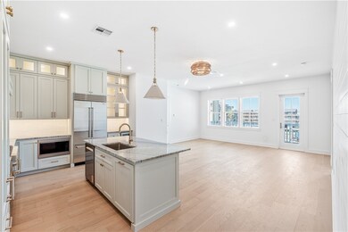 The Pompano showcases a seamless flow between the