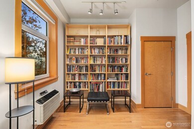 81 Vine St unit 406, Seattle, WA 98121 - photo 6