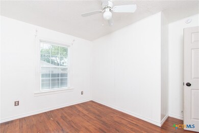 202 E Carpenter Ave, Copperas Cove, TX 76522 - photo 7