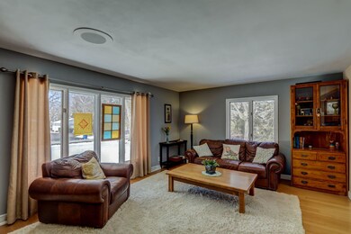 5554 Shamrock Ln, Fitchburg, WI 53711 - photo 4