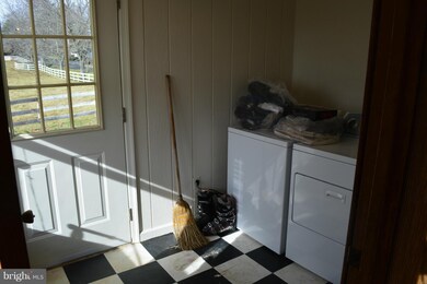 2315 Corbett Rd, Monkton, MD 21111 - photo 6