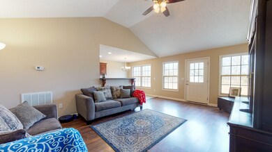 263 John Mark Ct, Manchester, TN 37355 - photo 3