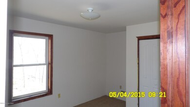 106 Witherspoon Ct, Milford, PA 18337 - photo 4
