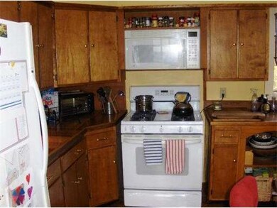 118 Brattleboro Rd, Bernardston, MA 01337 - photo 2