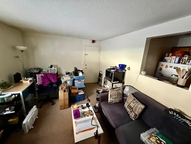 112 English Village Rd unit 104, Manchester, NH 03102 - photo 3