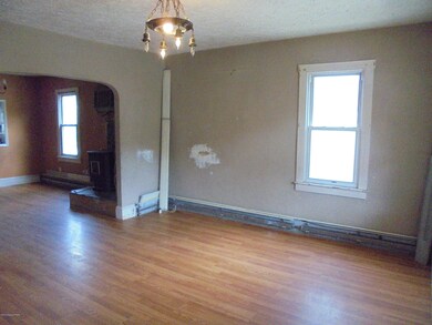 194 Coal St, Nesquehoning, PA 18240 - photo 3