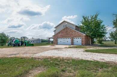 Attached 3 car garage