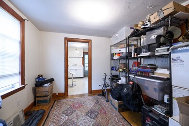 17 Montgomery St unit 3, Cambridge, MA 02140 - photo 6