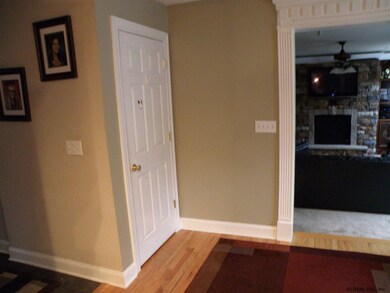 97 Chelsea Dr, Saratoga Springs, NY 12866 - photo 7