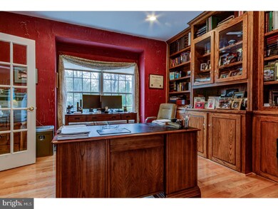 10 Autumnwood Ln, Mount Laurel, NJ 08054 - photo 5