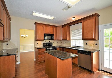 1706 Valero St, Friendswood, TX 77546 - photo 6