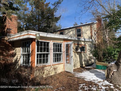 139 Mill St, West Creek, NJ 08092 - photo 5