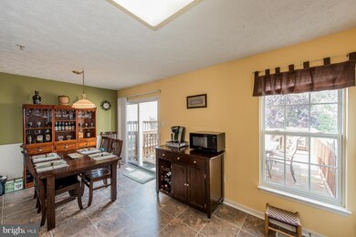 420 Mayapple Ct, Abingdon, MD 21009 - photo 4