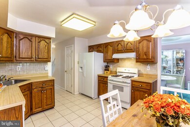 44 Mariner Dr, Sewell, NJ 08080 - photo 4