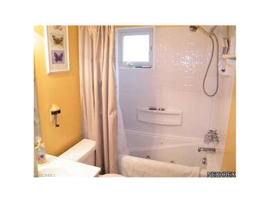 FULL BATH SHOWER RIDGEVIEW