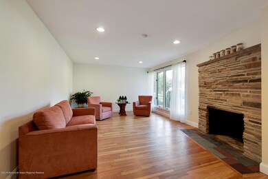 11 MIRIAM DRIVE MATAWAN NJ-large-007-12-