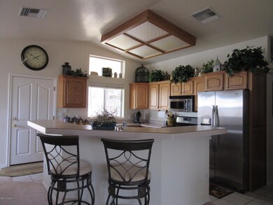Breakfast bar/kitchen