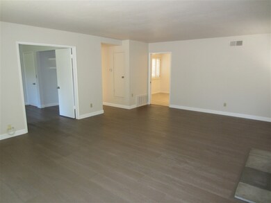 3270 Villanova Ave, San Diego, CA 92122 - photo 6