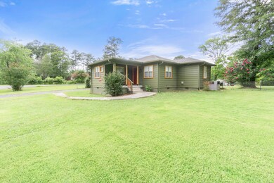 114 Cross St, Chickamauga, GA 30707 - photo 3