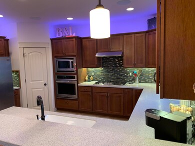 14768 Mortenson St, Williston, ND 58801 - photo 5