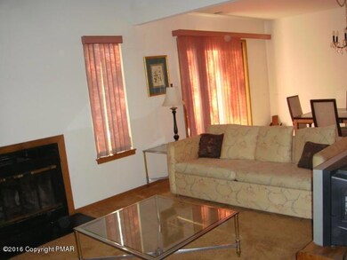 121 Meadow View Ct, Bushkill, PA 18324 - photo 6