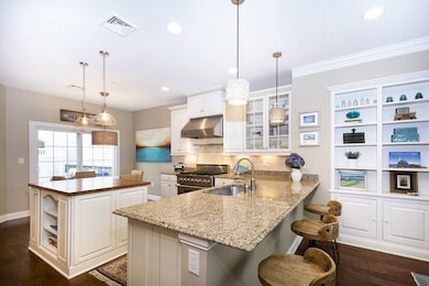 137 Whitaker Ln unit 137, Hingham, MA 02043 - photo 7