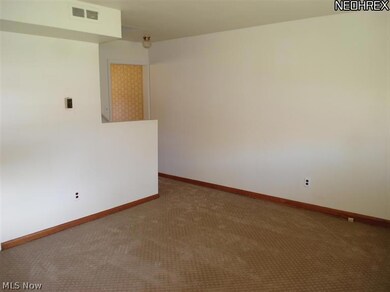 1597 Ridgewick Dr, Wickliffe, OH 44092 - photo 3