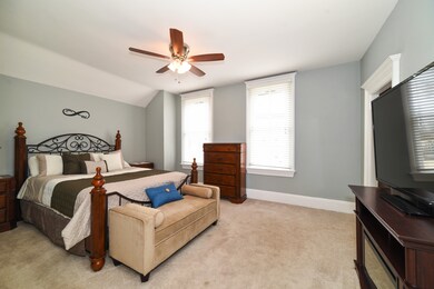 324 Franklin Blvd, Elgin, IL 60120 - photo 4