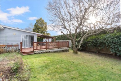 72 Longview Dr, Cranston, RI 02920 - photo 6