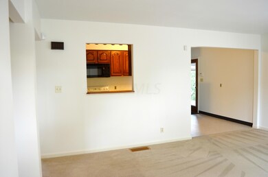 Dominion Family room-pass thru