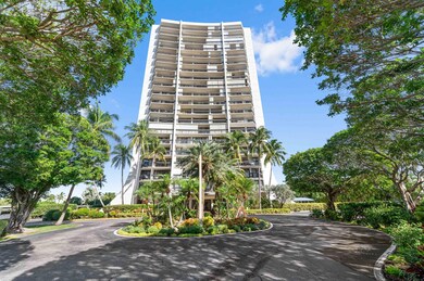 Lincoln Tower unit 1705, West Palm Beach, FL 33401 - photo 2