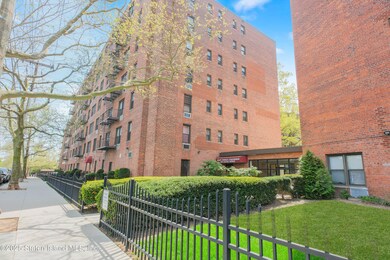 Grant Terrace Condominium unit 7G, Staten Island, NY 10306 - photo 3