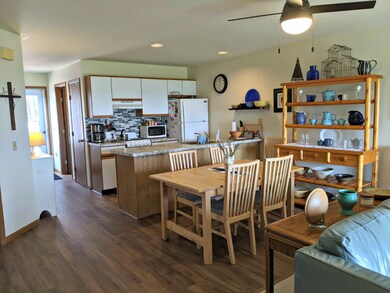 Kitchen/dining