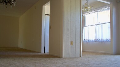 17449 N Boswell Blvd, Sun City, AZ 85373 - photo 6