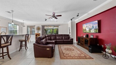 15654 Starling Water Dr, Lithia, FL 33547 - photo 5