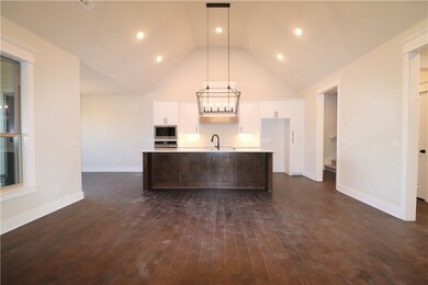 15060 E Highway 264, Lowell, AR 72745 - photo 6