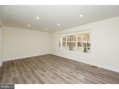 1106 Evelyn Dr, Woodbury, NJ 08096 - photo 4