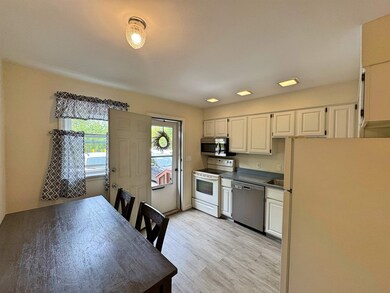 220 Mascoma St unit 88, Lebanon, NH 03766 - photo 4