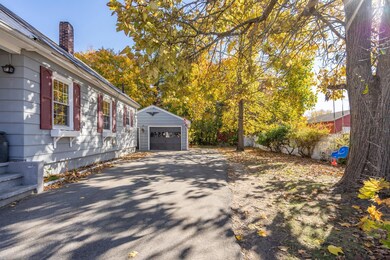 25 Mcduffee St, Rochester, NH 03867 - photo 3