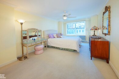 300 E 71st St unit 6M, New York, NY 10021 - photo 6