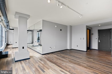 Silo Point unit 1913, Baltimore, MD 21230 - photo 6