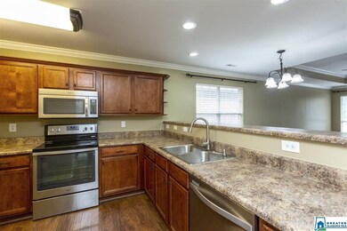 4221 Willowbrook Cir, Birmingham, AL 35215 - photo 5