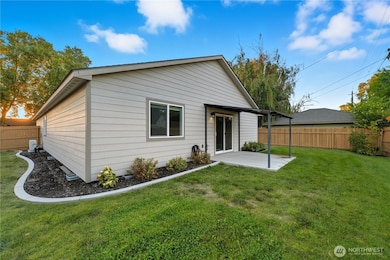 6 N Olympia St, Kennewick, WA 99336 - photo 3